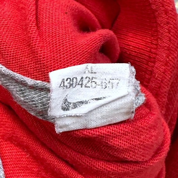 Nike House Of Hoops Texas Just Do It Short Sleeve Shirt Red XL Foot Locker - Picture 7 of 7